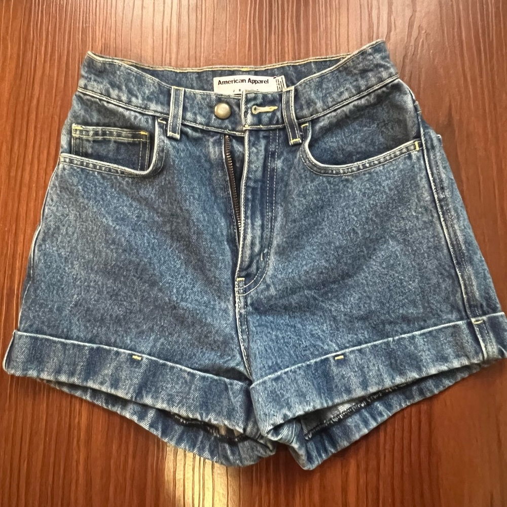 Size 24 High Waisted Vintage American Apparel hot shorts summer